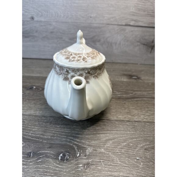 Queen's Myott Factory Thanksgiving Turkey Tea Pot Brown 40 oz Glossy Ceramic - Picture 4 of 10